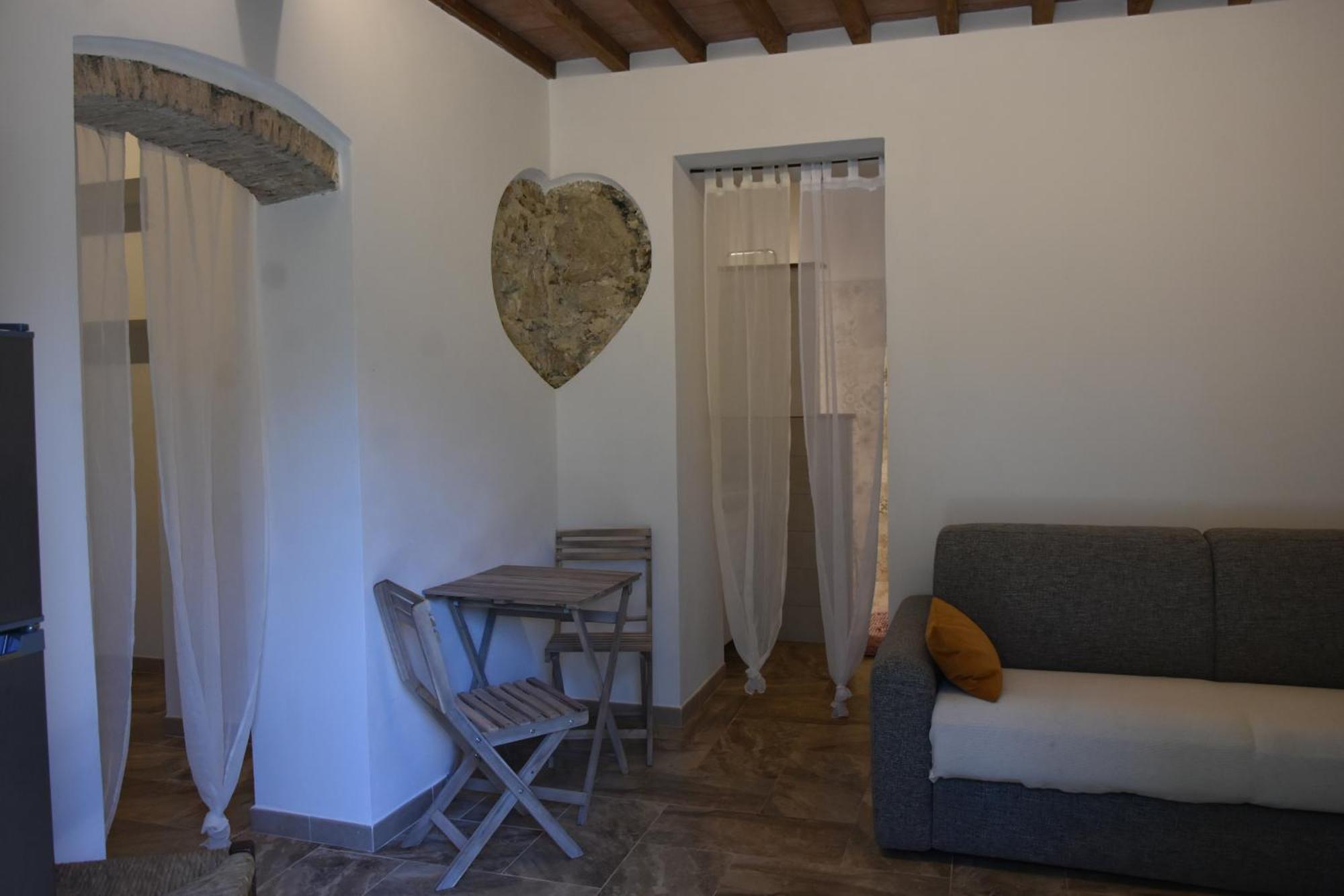 Elba Borgo Di Latrano *